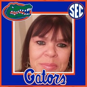 Meet your Posher, Leona